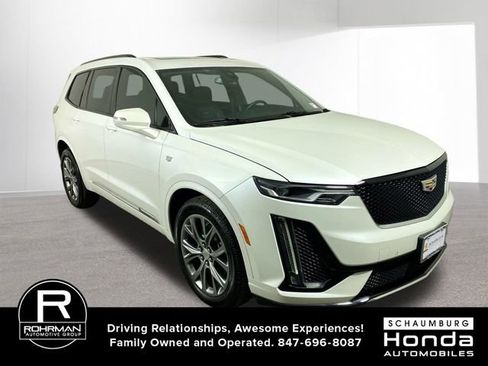 Used 2020 Cadillac XT6 Sport image 3