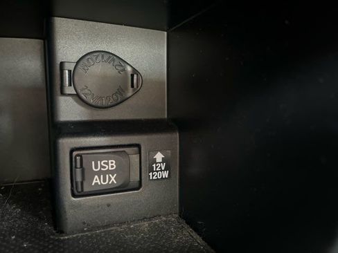 Used 2013 Toyota Camry SE image 20