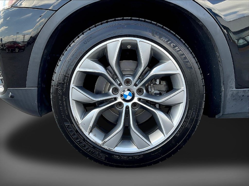 Used 2017 BMW X3 sDrive28i RWD image 38
