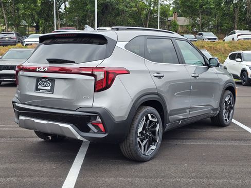 New 2026 Kia Seltos SX AWD/4WD image 8