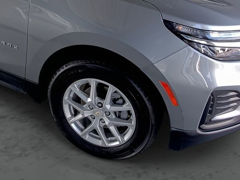 Used 2023 Chevrolet Equinox LS w/ LS Convenience Package image 16