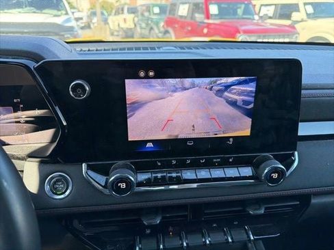 Used 2023 Chevrolet Colorado Z71 w/ Z71 Convenience Package 2 image 26