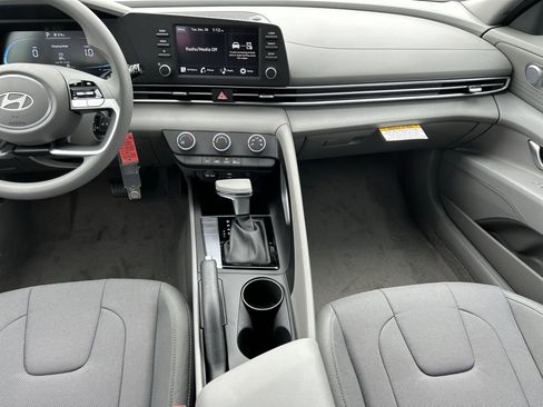 New 2026 Hyundai Elantra SEL Sport Premium FWD image 14