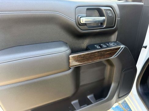 Used 2022 GMC Sierra 1500 Elevation image 20