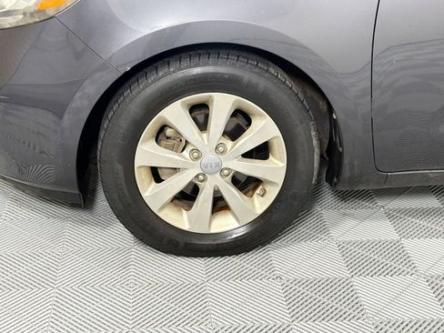 Used 2014 Kia Rio EX w/ Convenience Package image 12