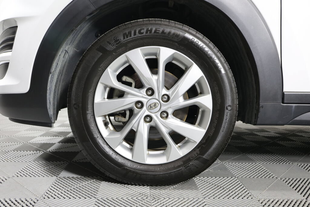 Used 2019 Hyundai Tucson Value AWD/4WD image 9