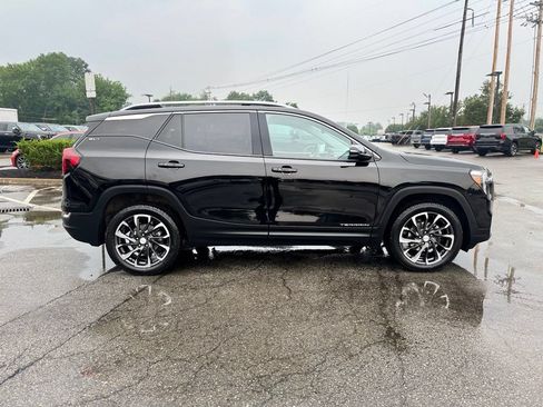 Used 2022 GMC Terrain SLT AWD/4WD image 8