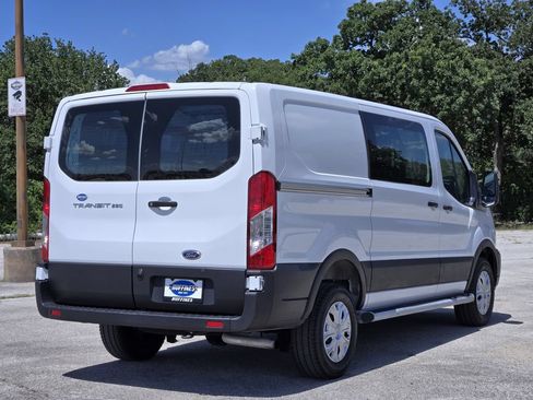 Used 2024 Ford Transit 250 Low Roof w/ Exterior Upgrade Package RWD image 7