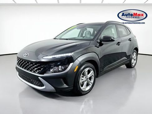 Used 2023 Hyundai Kona SEL FWD image 4