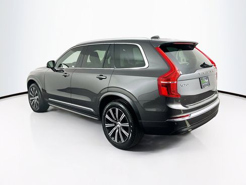 Used 2024 Volvo XC90 B5 Core w/ Protection Package Premier image 5