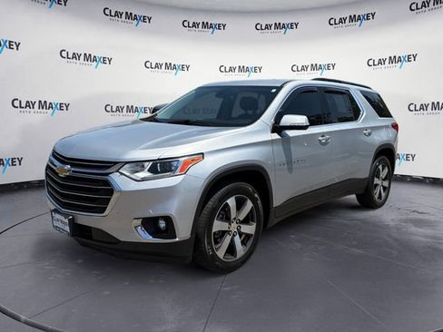 Used 2019 Chevrolet Traverse LT w/ LT Premium Package AWD/4WD image 1