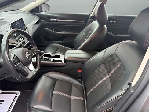 Certified 2024 Nissan Altima 2.5 SR image 12