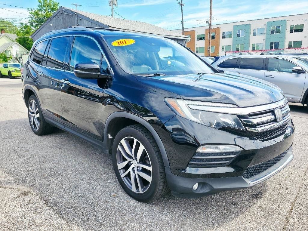 Used 2017 Honda Pilot Elite image 3