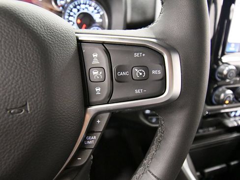 Used 2025 RAM 1500 Big Horn AWD/4WD image 21