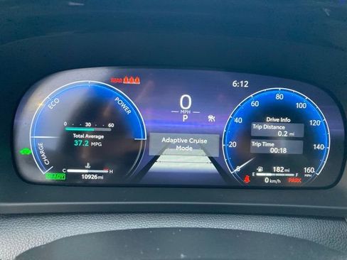 Used 2025 Toyota Crown Signia XLE image 26