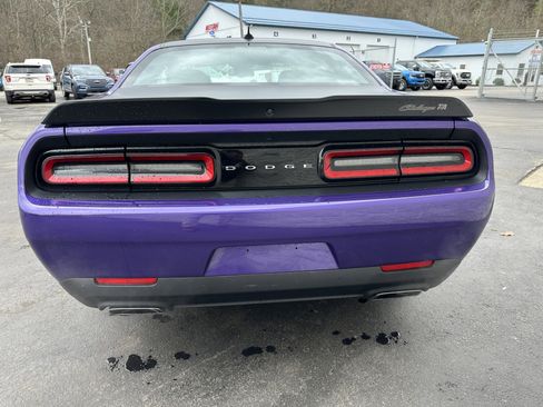 Used 2023 Dodge Challenger R/T w/ T/A Package image 6