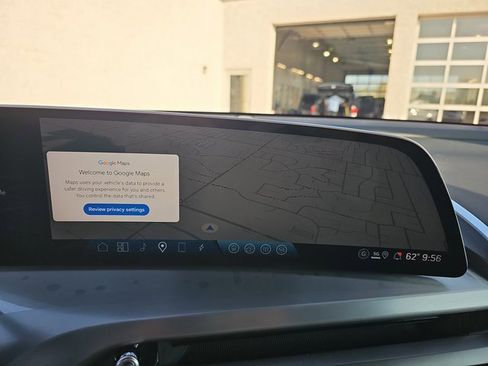 New 2026 Cadillac Vistiq Luxury w/ LPO, Floor Liner Package image 23