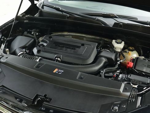 Used 2023 Buick Envision Essence w/ Sport Touring Package image 34