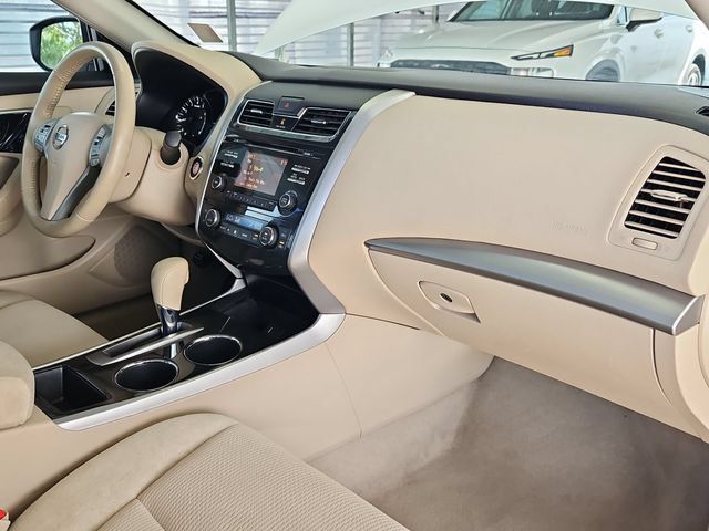 Used 2013 Nissan Altima 2.5 SV w/ 2.5SV Convenience Pkg FWD image 29