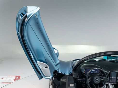 Used 2021 McLaren Elva image 37