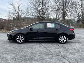 Used 2023 Toyota Corolla LE video 2