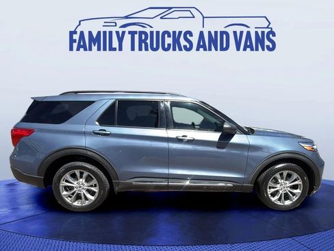Used 2021 Ford Explorer XLT w/ Equipment Group 202A image 6