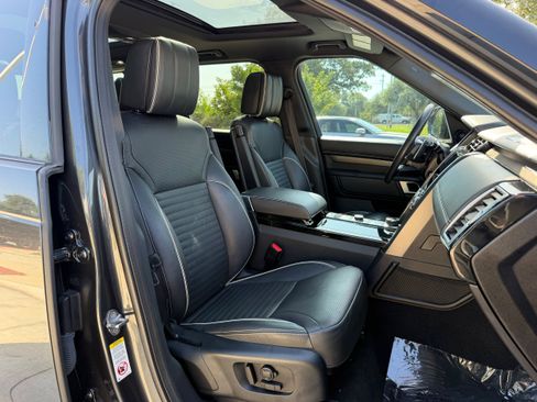 Used 2019 Land Rover Discovery HSE Luxury AWD/4WD image 10