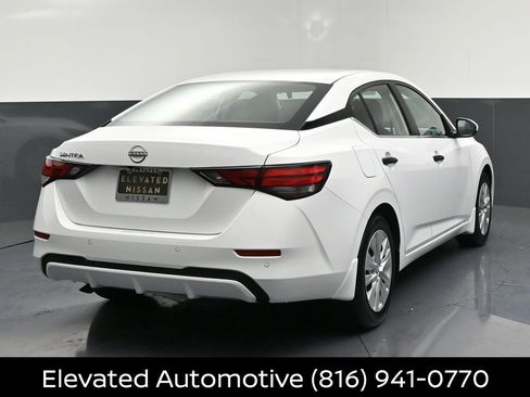 Certified 2025 Nissan Sentra S FWD image 4