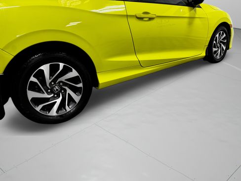 Used 2019 Honda Civic LX image 36