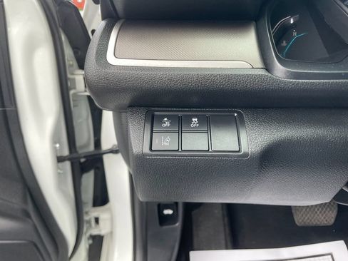 Used 2019 Honda Civic LX image 14