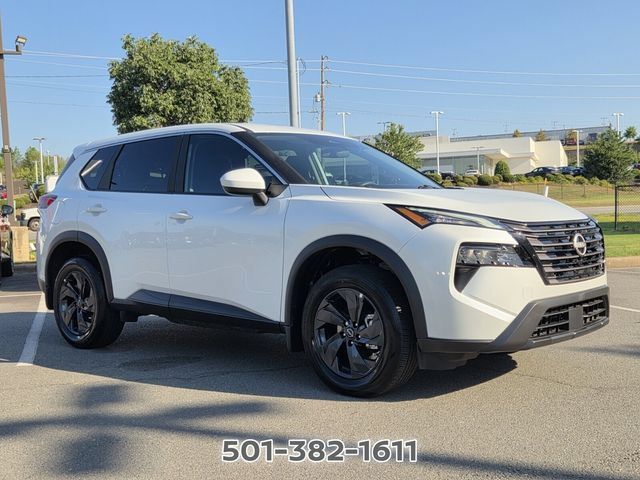 Certified 2026 Nissan Rogue SV w/ Cold Weather Package FWD image 4