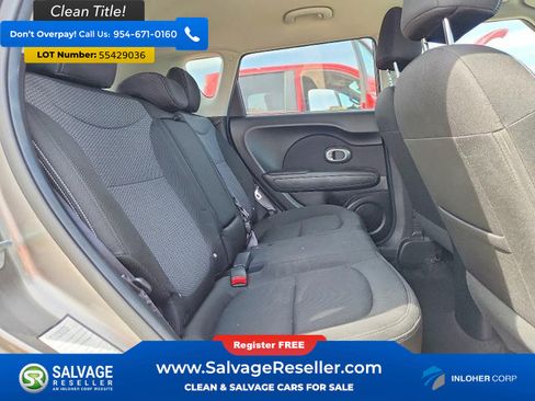 Used 2017 Kia Soul + FWD image 13