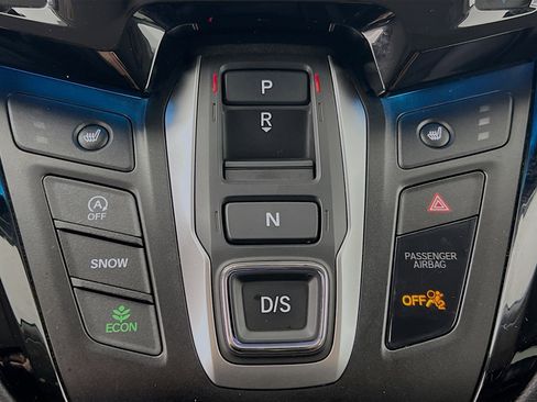 Used 2025 Honda Odyssey Touring image 17