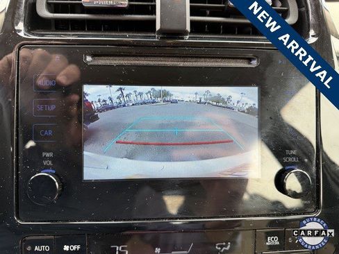 Used 2018 Toyota Prius Two image 7