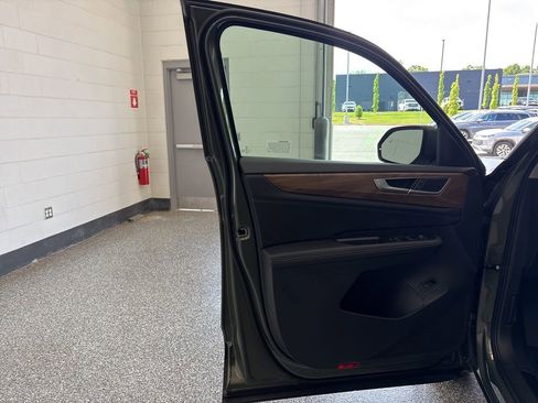 New 2026 Volkswagen Atlas SE AWD/4WD image 11