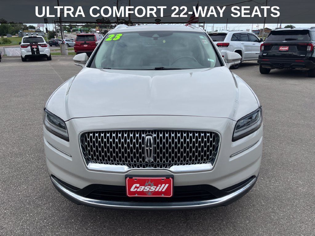 Used 2023 Lincoln Nautilus Reserve w/ Equipment Group 201A AWD/4WD image 10