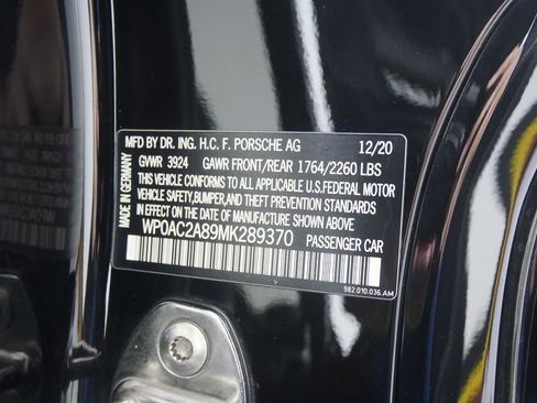 Used 2021 Porsche 718 Cayman GT4 image 32