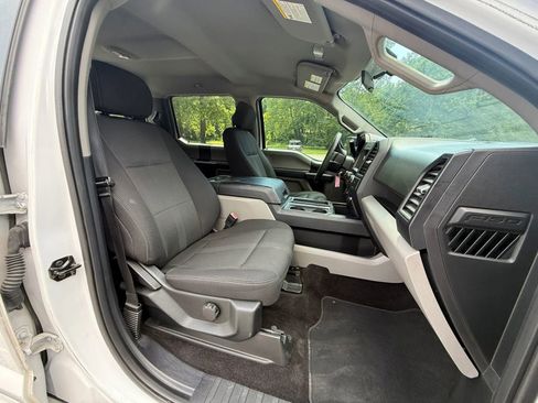 Used 2018 Ford F150 XL w/ Equipment Group 101A Mid AWD/4WD image 14