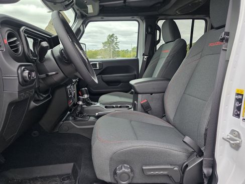 New 2026 Jeep Wrangler Unlimited Rubicon image 15