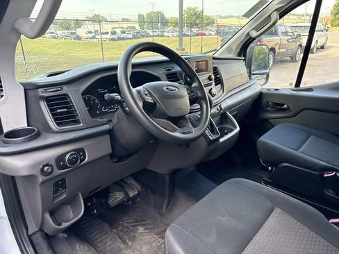 Used 2025 Ford Transit 250 Low Roof w/ Exterior Upgrade Package RWD image 12