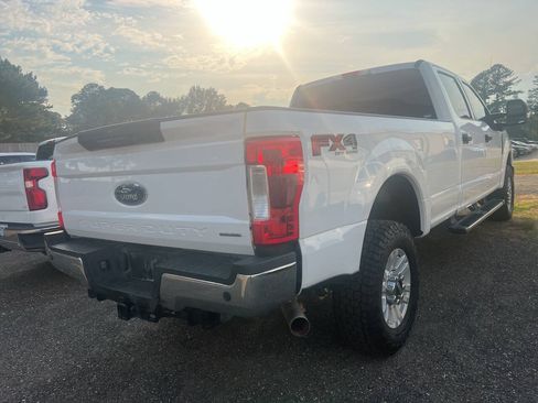Used 2019 Ford F350 XLT w/ XLT Value Package AWD/4WD image 4