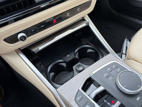 Certified 2025 BMW 330i Sedan w/ Convenience Package RWD image 27
