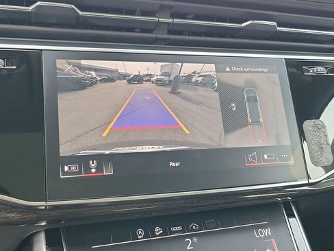 Used 2021 Audi Q7 3.0T Premium Plus w/ Premium Plus Package image 7