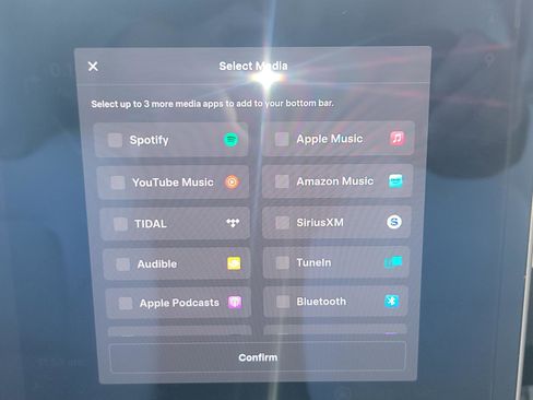 Used 2018 Tesla Model 3 image 22