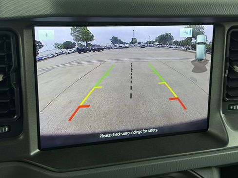 Used 2024 Ford Bronco Big Bend image 18