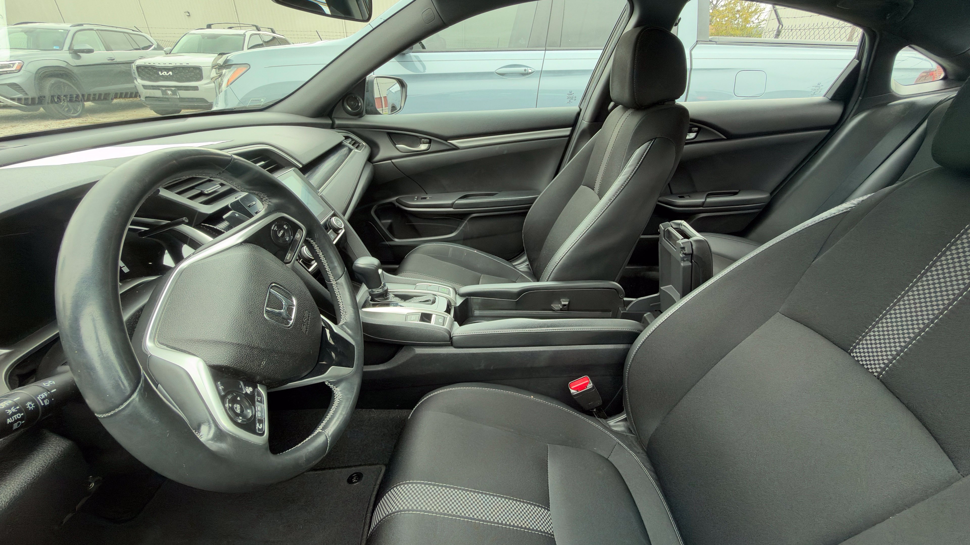 Used 2019 Honda Civic Sport image 4