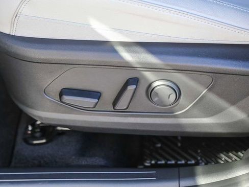 New 2026 Hyundai Tucson Limited AWD/4WD image 25