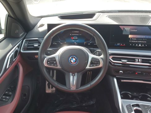 Used 2024 BMW i4 eDrive40 w/ M Sport Package image 23