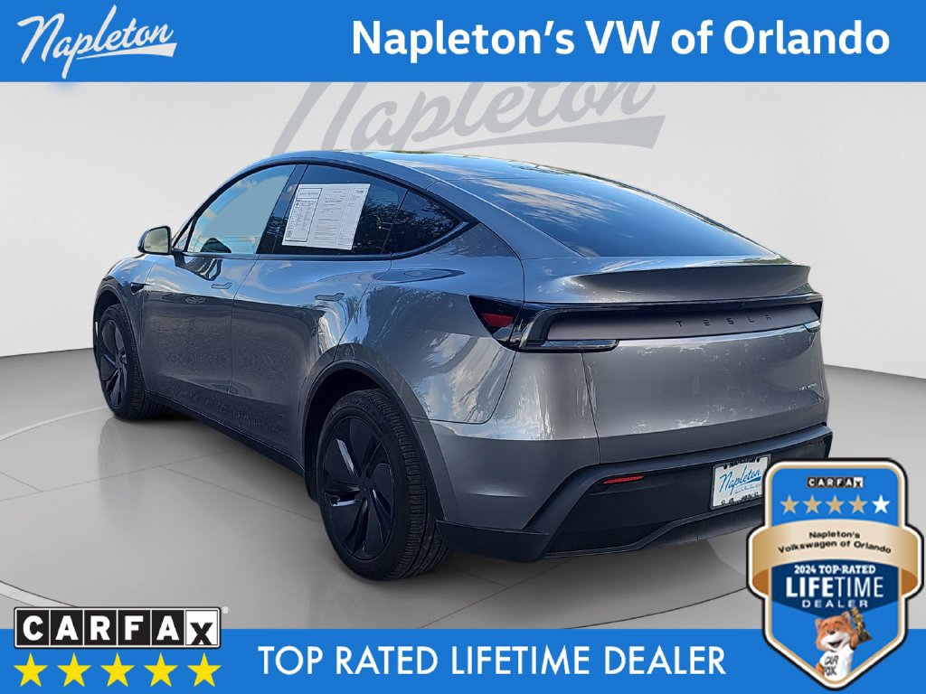 Used 2026 Tesla Model Y AWD image 3
