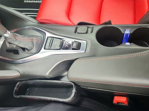 Certified 2021 Chevrolet Camaro LT image 18